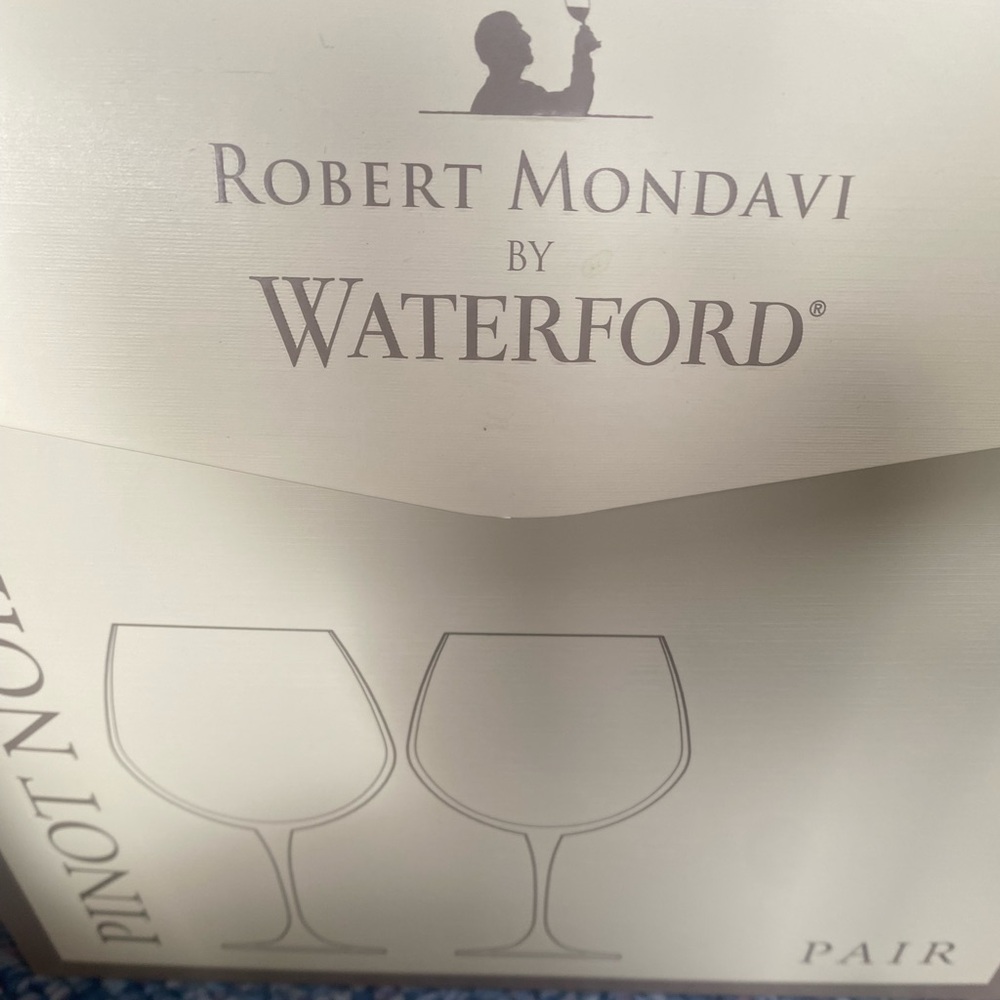Robert Mondavi by Waterford Pinot Noir - 2 glasses